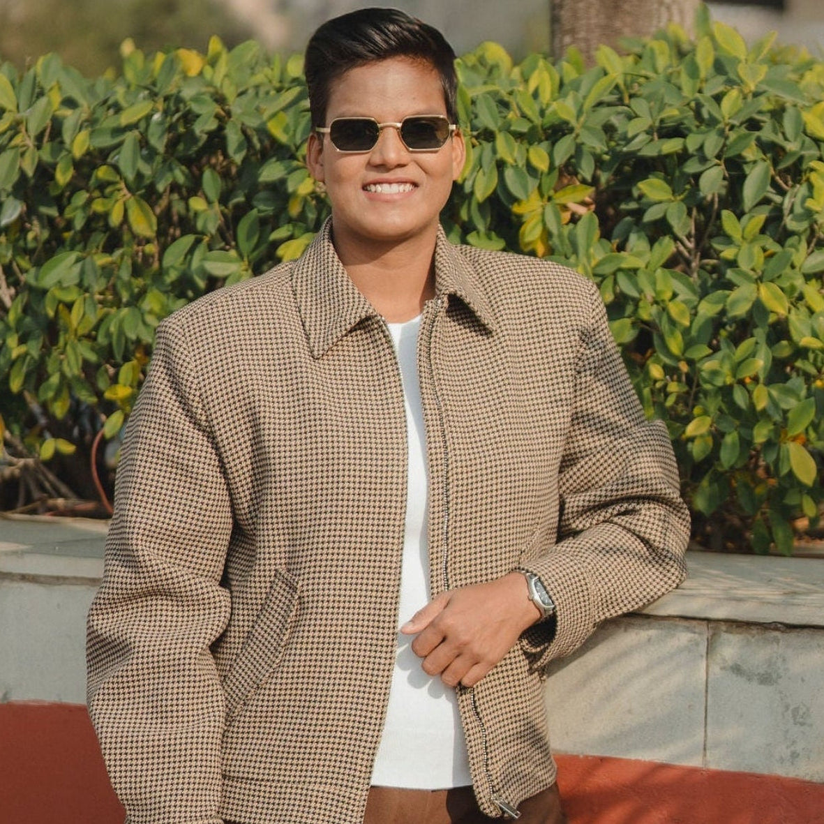 DEEPTI SHARMA WEARING OLIVIER SUN IN GOLD/GREEN