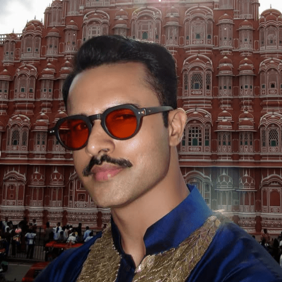 HIMANSHU SHUKLA WEARING OLIMPIA SUN IN MATTE TORTOISE / AMBER