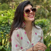 SANJANA SANGHI WEARING CLARK SUN IN CRYSTAL PINK/BROWN GRADIENT