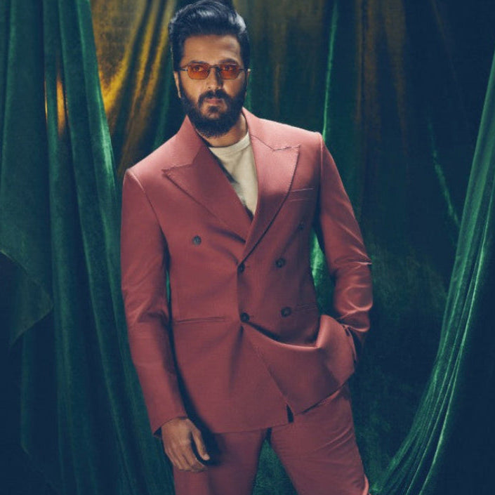 RITEISH DESHMUKH WEARING OLIVIER SUN IN BLACK/AMBER